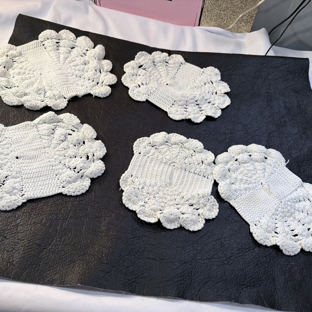 Set Of  5 Vintage Style Handmade Design Cotton Doilies‎ Sofa, Cottage, Decor 321